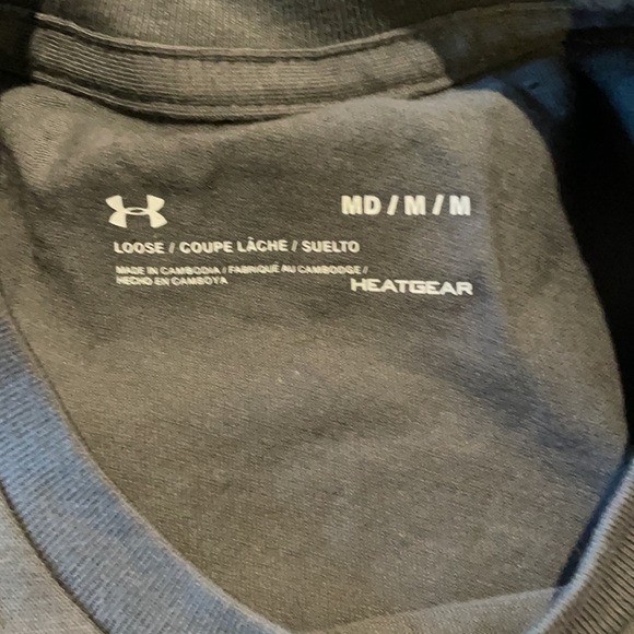 New without tags Medium Under Armour T-shirt - Picture 3 of 4